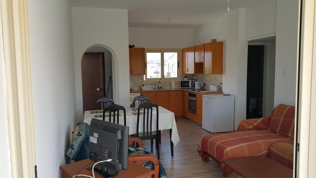 Dalia 5 Apartment Paphos Extérieur photo